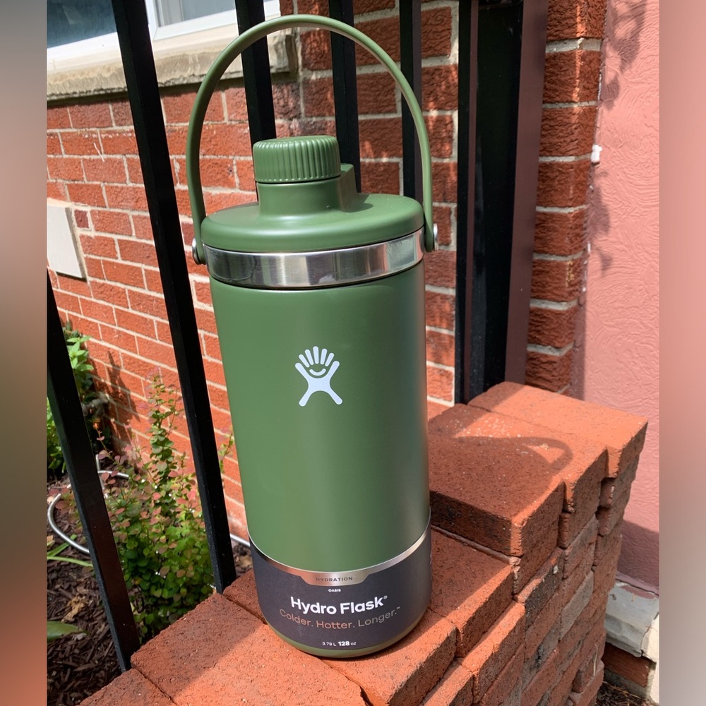 Olive ‘Go Big’ 128 oz Hydro Flask